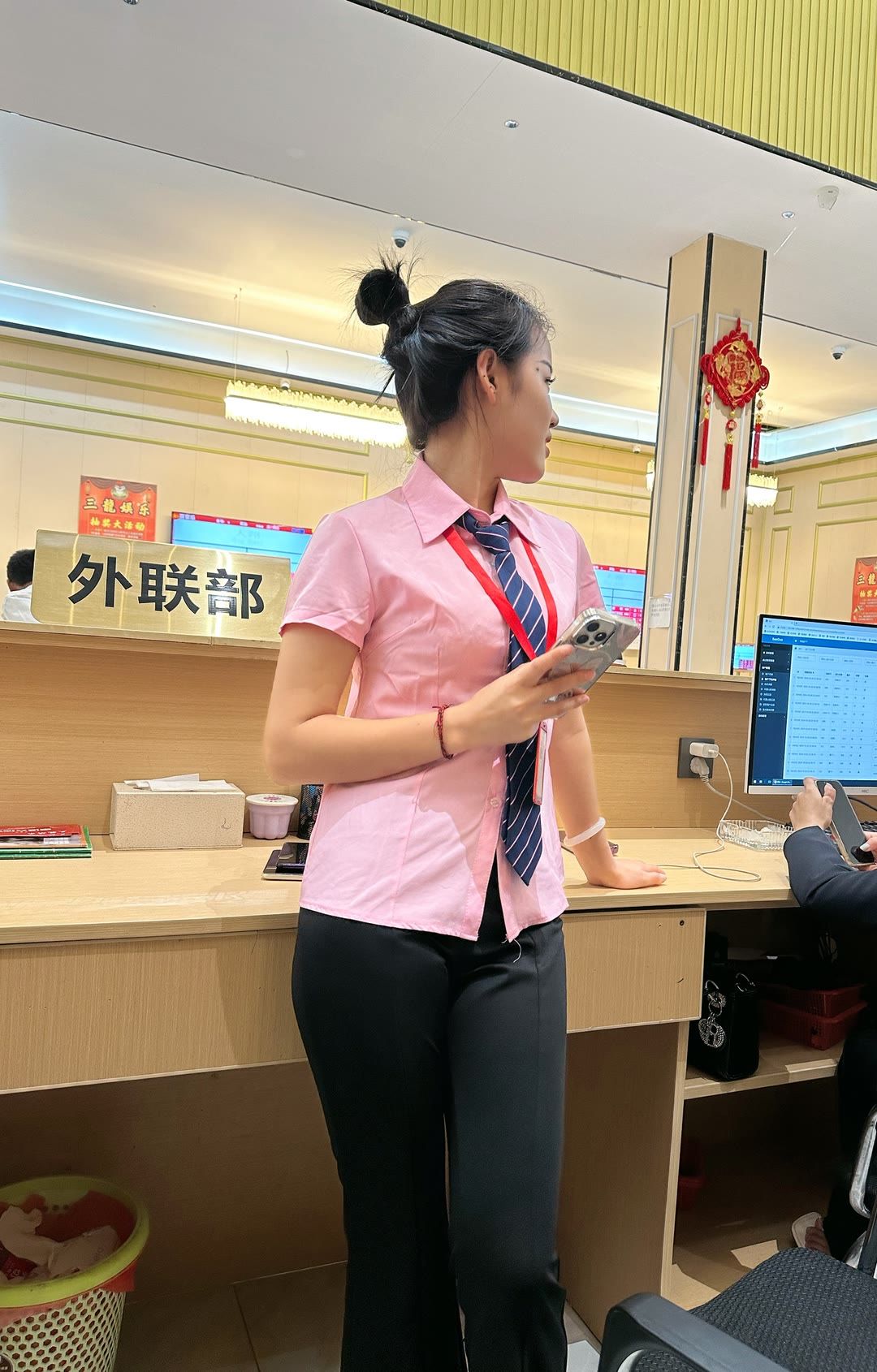 腾龙公司娱乐